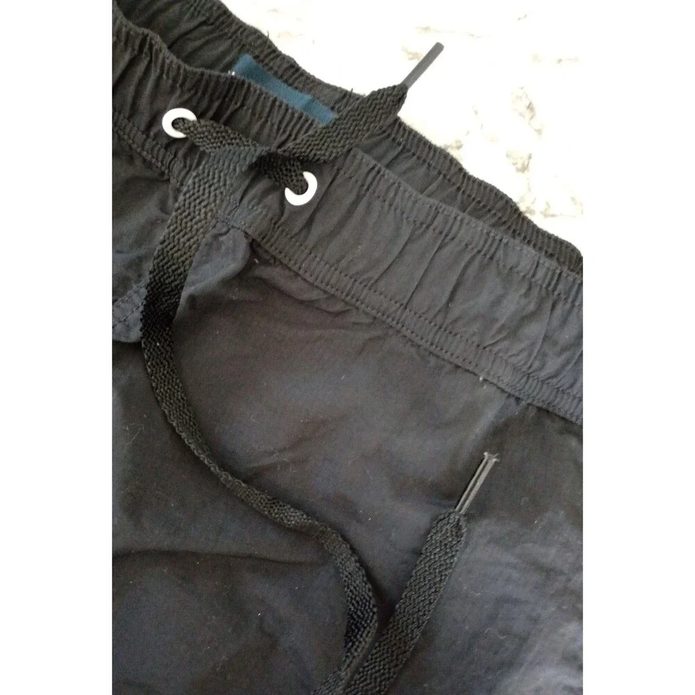 Aeropostale Black Nylon Shorts Size Small